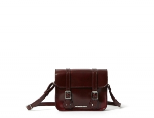 Túi chéo Dr martens Authentic