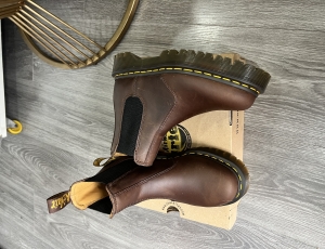 Giày Dr Martens 2976 Ultra boost màu Nâu - đế Bex Chính Hãng