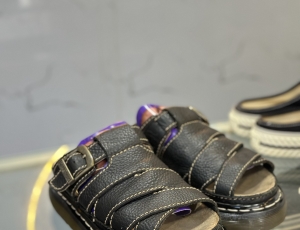 Dép Dr. Martens 2007 Hoàng Phúc Chính Hãng 99%